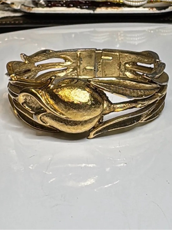 Vintage Rare Endura Wrist Watch Rose Hinged Bangle Bracelet main image 5